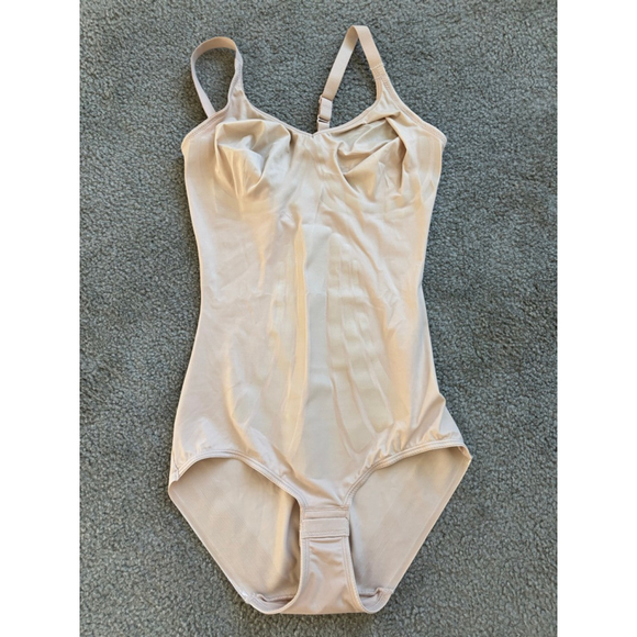 EUC Miraclesuit® Modern Miracle ® Extra Firm Bodyshaper LYCRA® FitSense™ | Sz Lg - Picture 1 of 10
